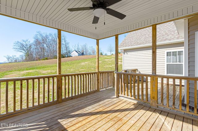 101 Littonberry St, Oak Ridge, TN 37830