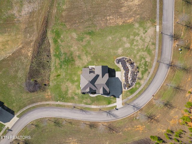 101 Littonberry St, Oak Ridge, TN 37830