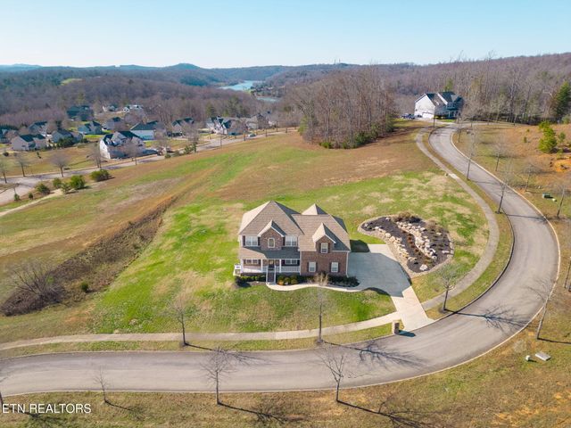 101 Littonberry St, Oak Ridge, TN 37830