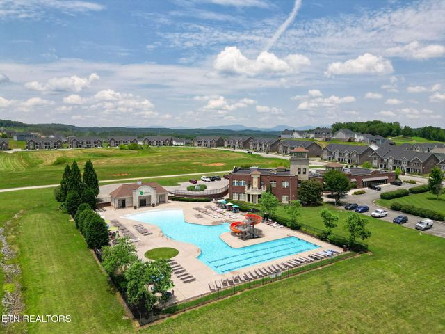 101 Littonberry St, Oak Ridge, TN 37830