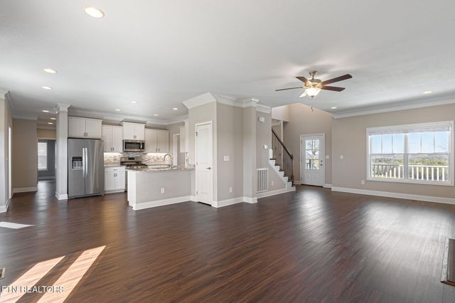 101 Littonberry St, Oak Ridge, TN 37830