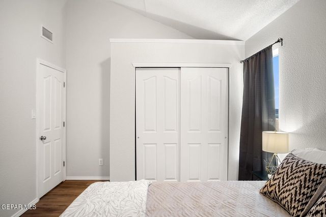 7328 Corona Del Sol Drive, El Paso, TX 79911