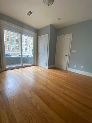 186 Kelton St 3A, Boston, MA 02134