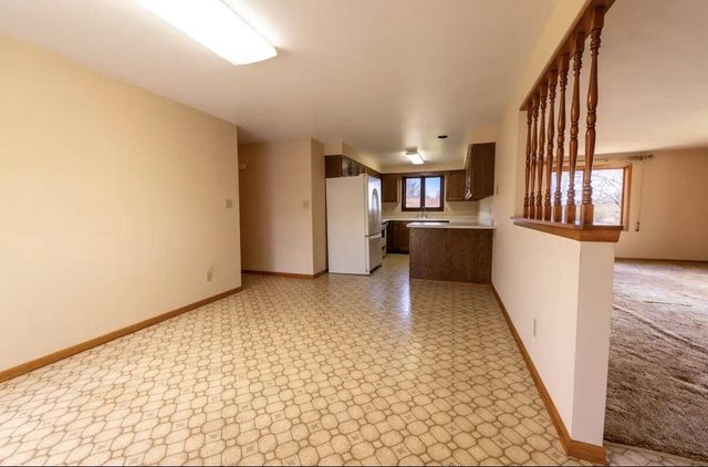 1816 Camelot BOULEVARD, Sheboygan, WI 53081