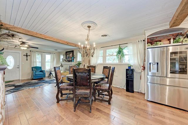 7800 County Road 210 RD, Bertram, TX 78605