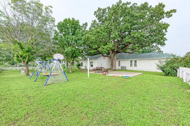 7800 County Road 210 RD, Bertram, TX 78605