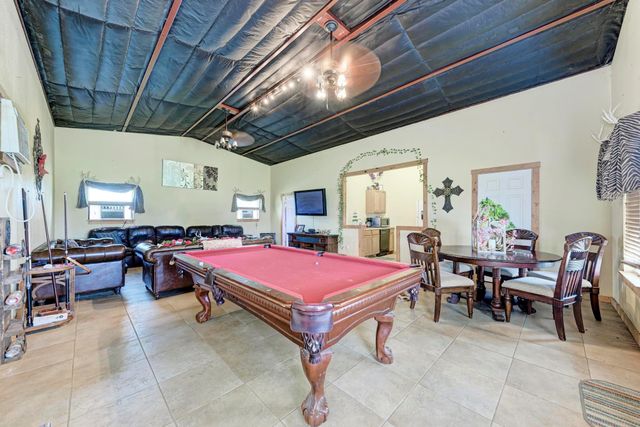 7800 County Road 210 RD, Bertram, TX 78605