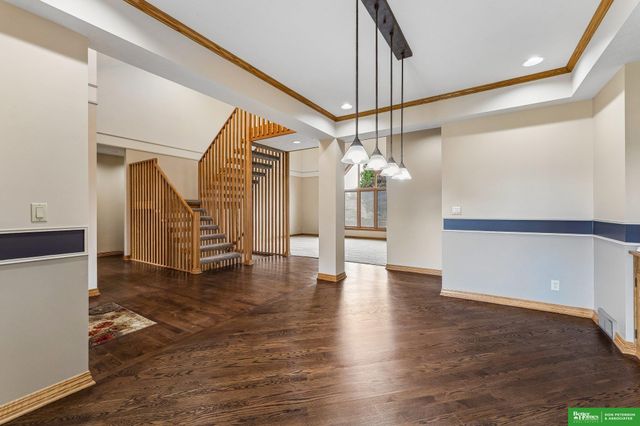 1350 N Bristolwood Drive, Fremont, NE 68025