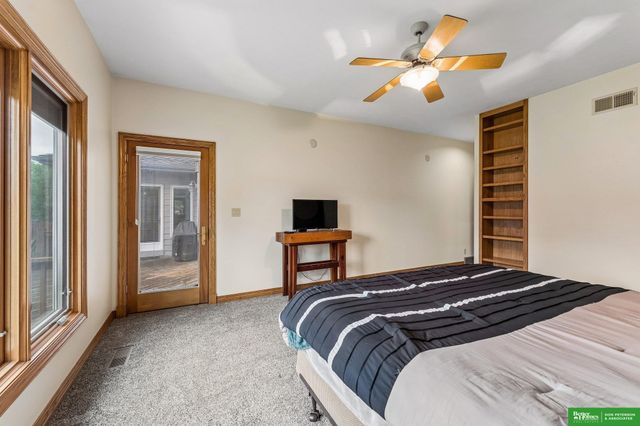 1350 N Bristolwood Drive, Fremont, NE 68025