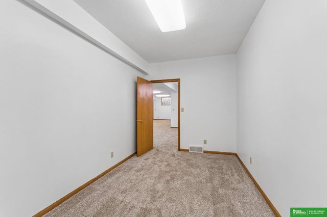1350 N Bristolwood Drive, Fremont, NE 68025