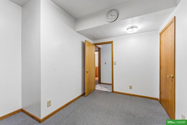 1350 N Bristolwood Drive, Fremont, NE 68025