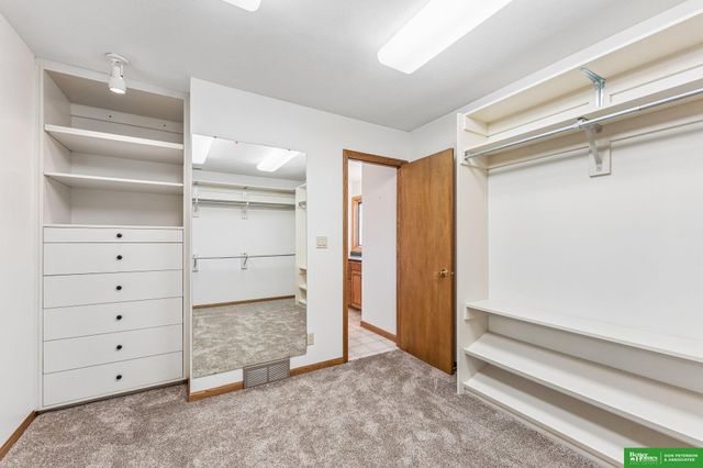 1350 N Bristolwood Drive, Fremont, NE 68025