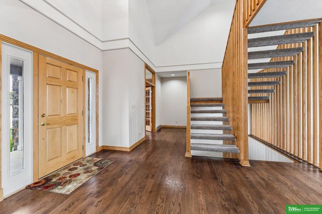 1350 N Bristolwood Drive, Fremont, NE 68025