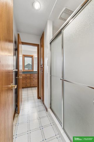 1350 N Bristolwood Drive, Fremont, NE 68025