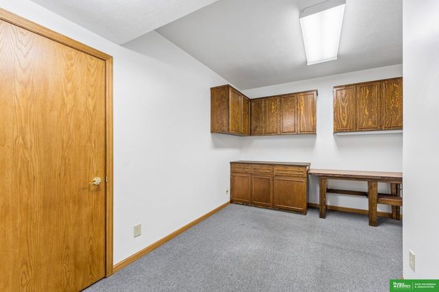 1350 N Bristolwood Drive, Fremont, NE 68025