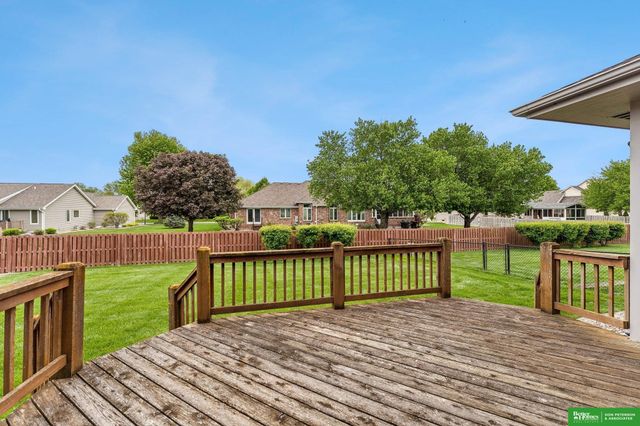 1350 N Bristolwood Drive, Fremont, NE 68025