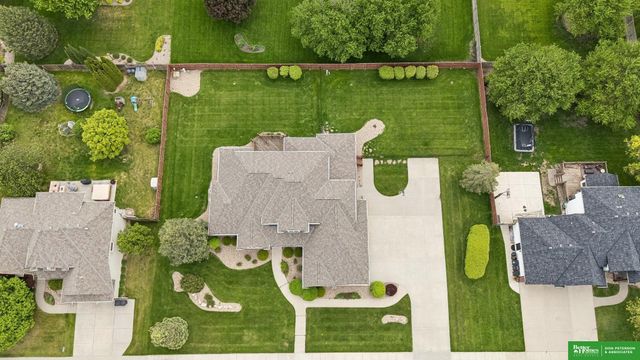 1350 N Bristolwood Drive, Fremont, NE 68025