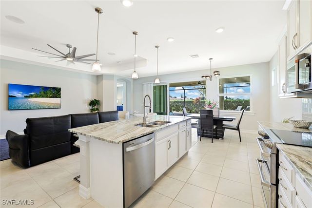 18680 Ensenada DR, Naples, FL 34114