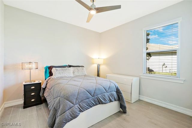 18680 Ensenada DR, Naples, FL 34114