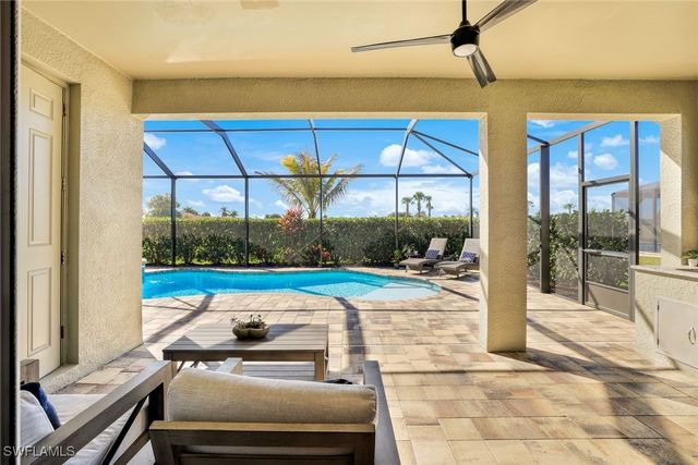 18680 Ensenada DR, Naples, FL 34114