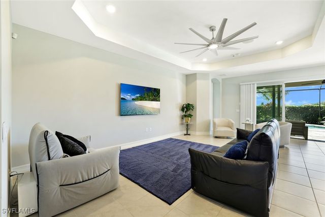 18680 Ensenada DR, Naples, FL 34114