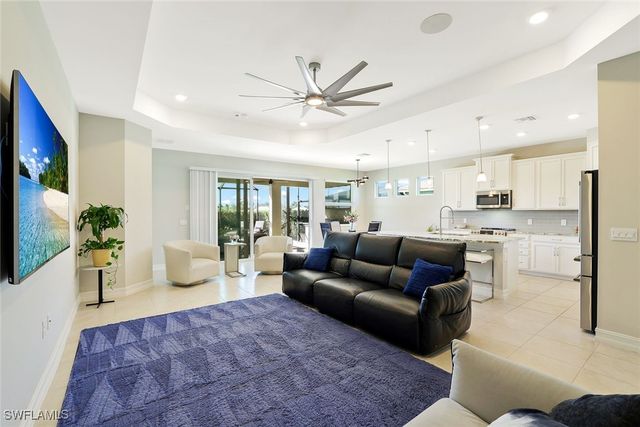 18680 Ensenada DR, Naples, FL 34114