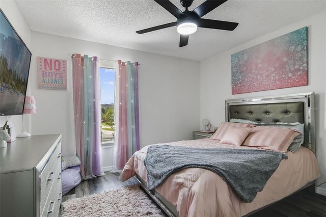 102 ROYALTY CIRCLE, Sanford, FL 32771