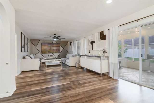 102 ROYALTY CIRCLE, Sanford, FL 32771