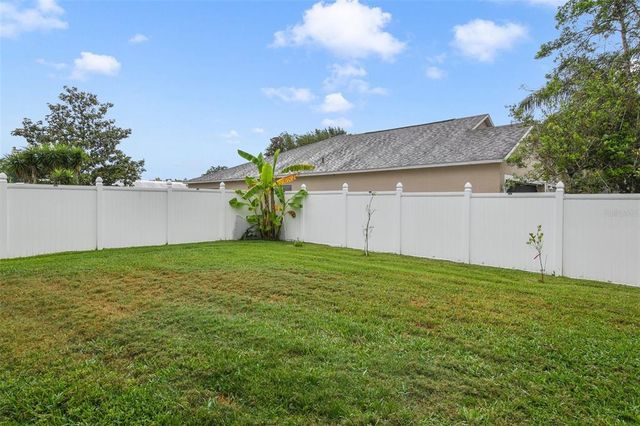 102 ROYALTY CIRCLE, Sanford, FL 32771