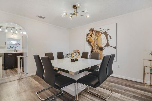 102 ROYALTY CIRCLE, Sanford, FL 32771