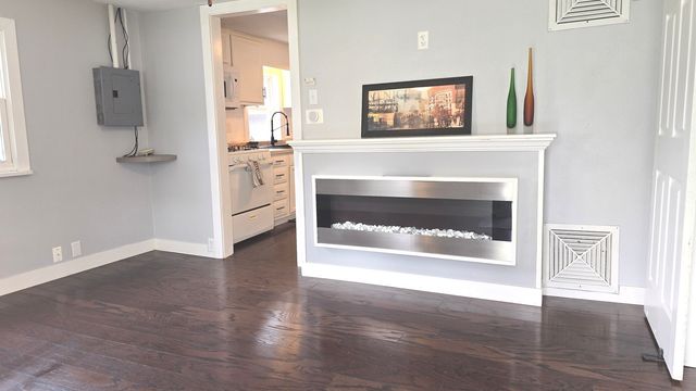 201 4th Street, Colona, IL 61241