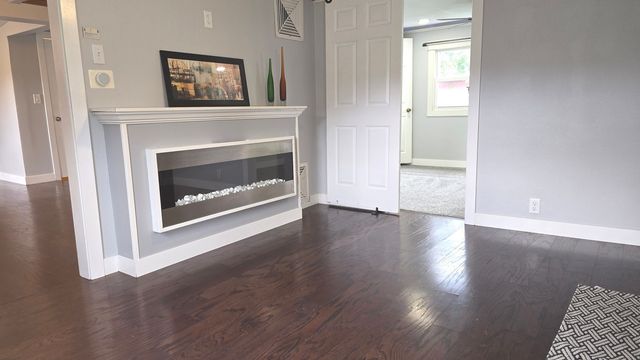 201 4th Street, Colona, IL 61241