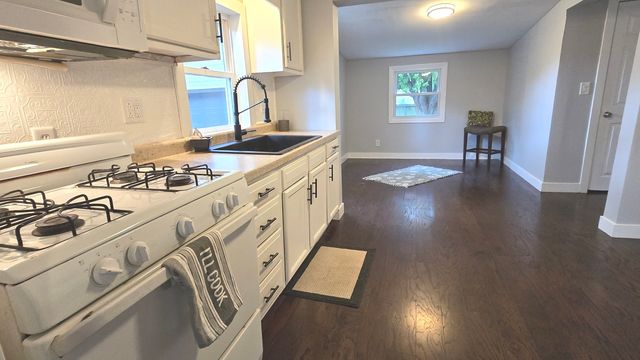 201 4th Street, Colona, IL 61241