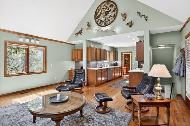 1832 York Avenue N, Golden Valley, MN 55422