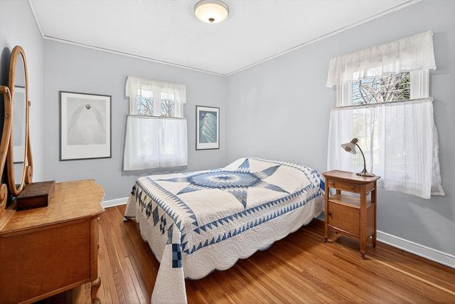 1832 York Avenue N, Golden Valley, MN 55422