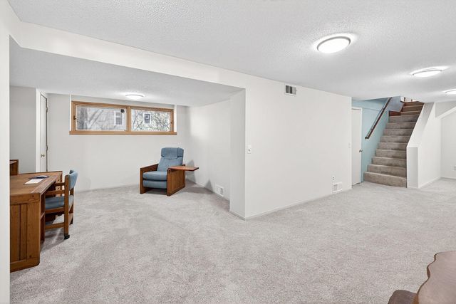 1832 York Avenue N, Golden Valley, MN 55422