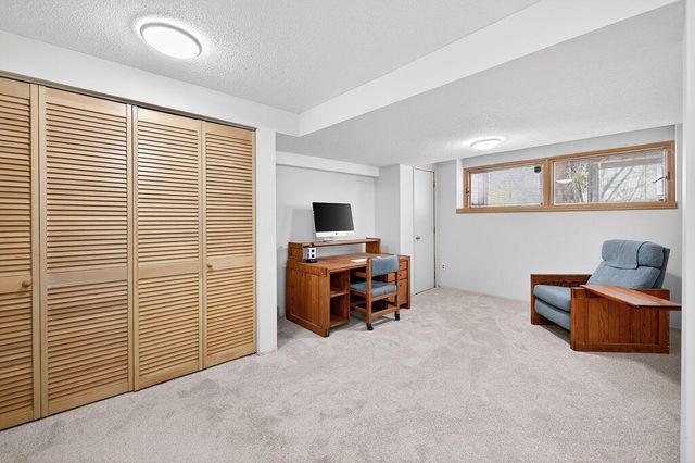 1832 York Avenue N, Golden Valley, MN 55422