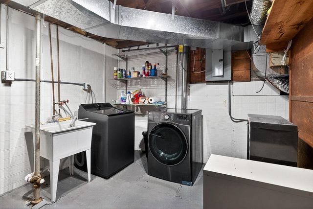 1832 York Avenue N, Golden Valley, MN 55422