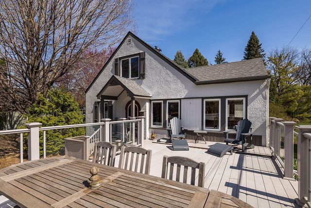 1832 York Avenue N, Golden Valley, MN 55422