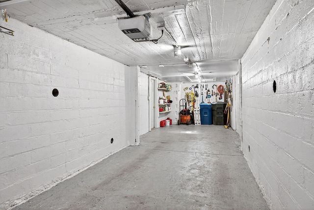 1832 York Avenue N, Golden Valley, MN 55422