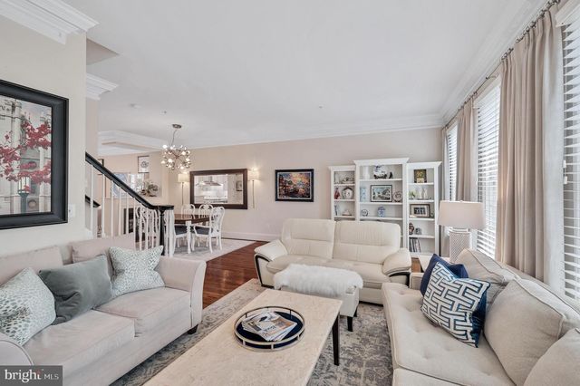 705 LYLES LN, Alexandria, VA 22314