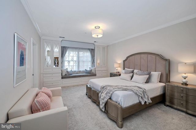 705 LYLES LN, Alexandria, VA 22314