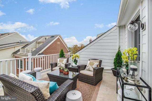 705 LYLES LN, Alexandria, VA 22314