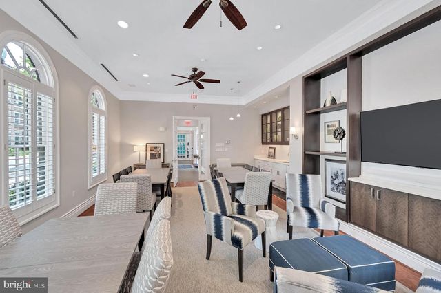 705 LYLES LN, Alexandria, VA 22314