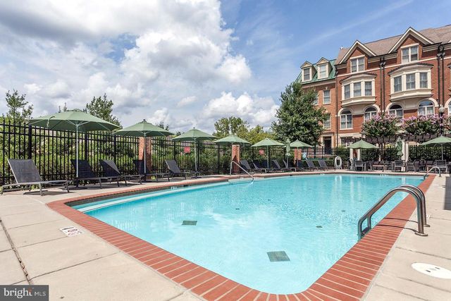 705 LYLES LN, Alexandria, VA 22314