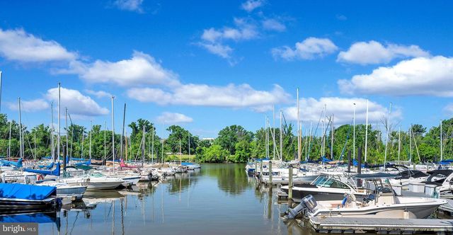 705 LYLES LN, Alexandria, VA 22314