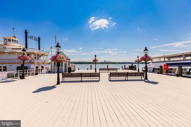 705 LYLES LN, Alexandria, VA 22314