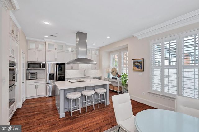 705 LYLES LN, Alexandria, VA 22314