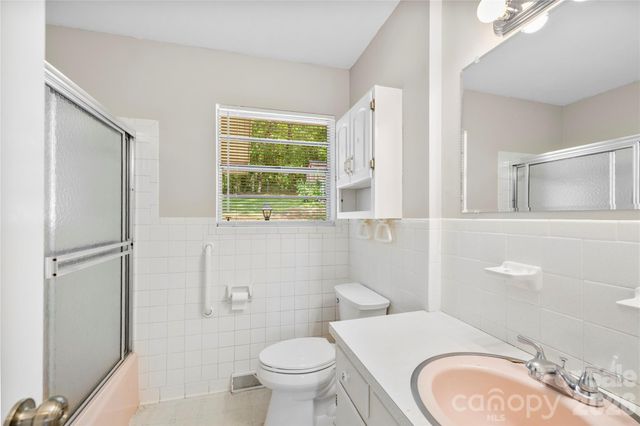 309 Oak Hill Road, Candler, NC 28715
