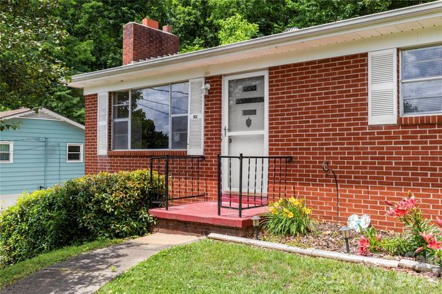 309 Oak Hill Road, Candler, NC 28715